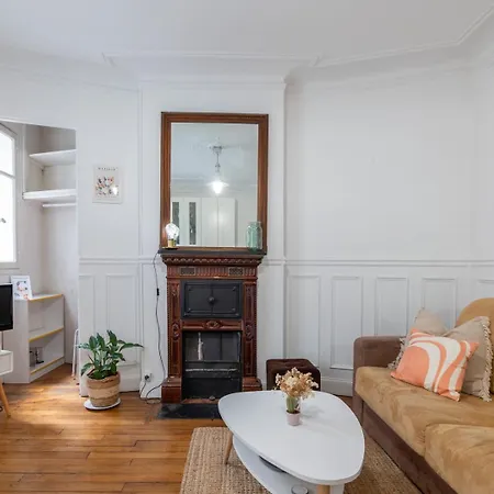 Apartment Quiet Retreat In The Heart Of *