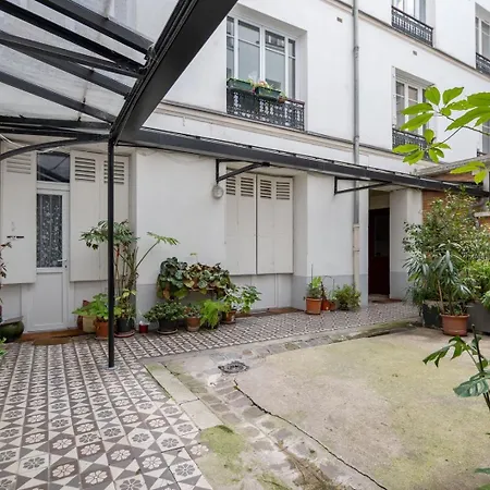 Apartment Quiet Retreat In The Heart Of *